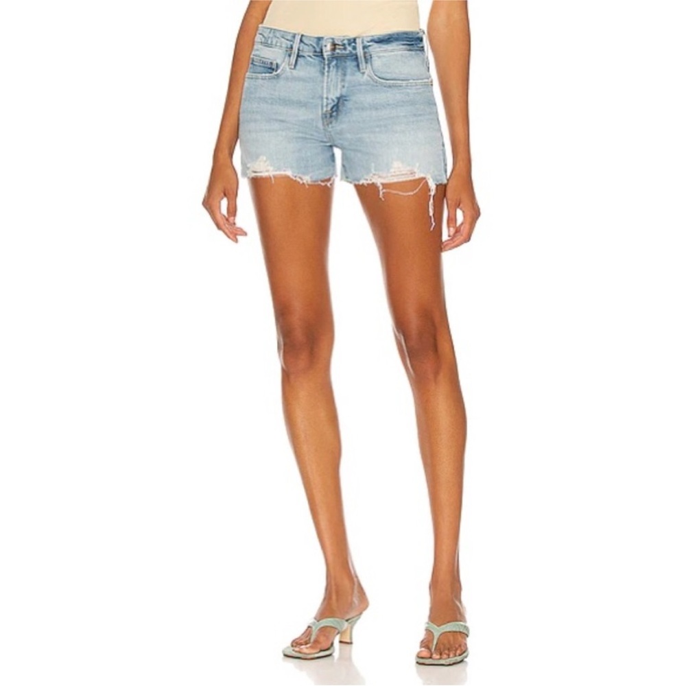Frame Le Grand Garcon lightwash denim shorts